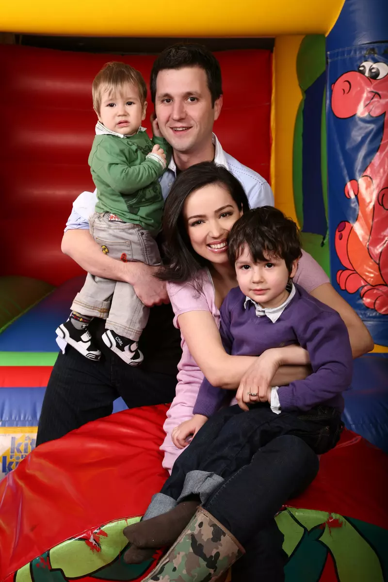 andi-moisescu-olivia-steer