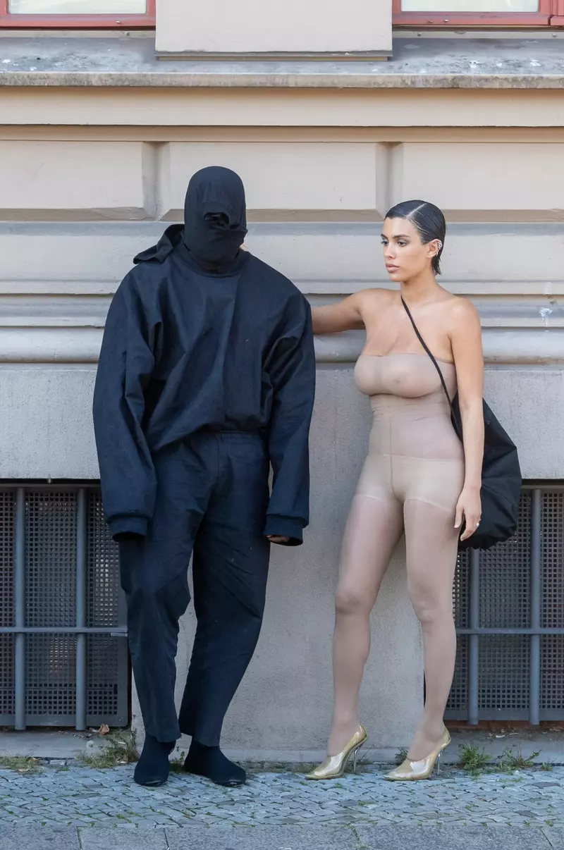 Kanye West i-a impus un set de reguli bizare Biancăi Censori. Ce nu are voie să facă niciodată