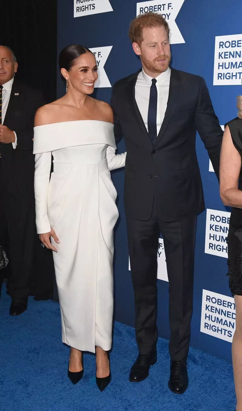 Le prince Harry et Megan Markle au photocall de la soirée de gala „Robert F. Kennedy Human Rights Ripple of Hope 2022” à l’hôtel Hilton de New York