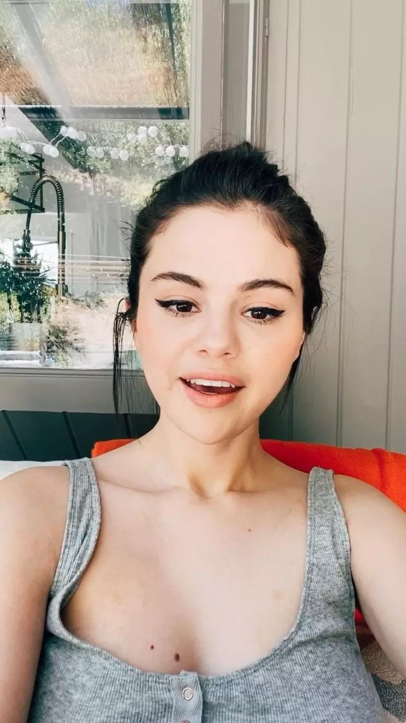 Daily Instagram Posts