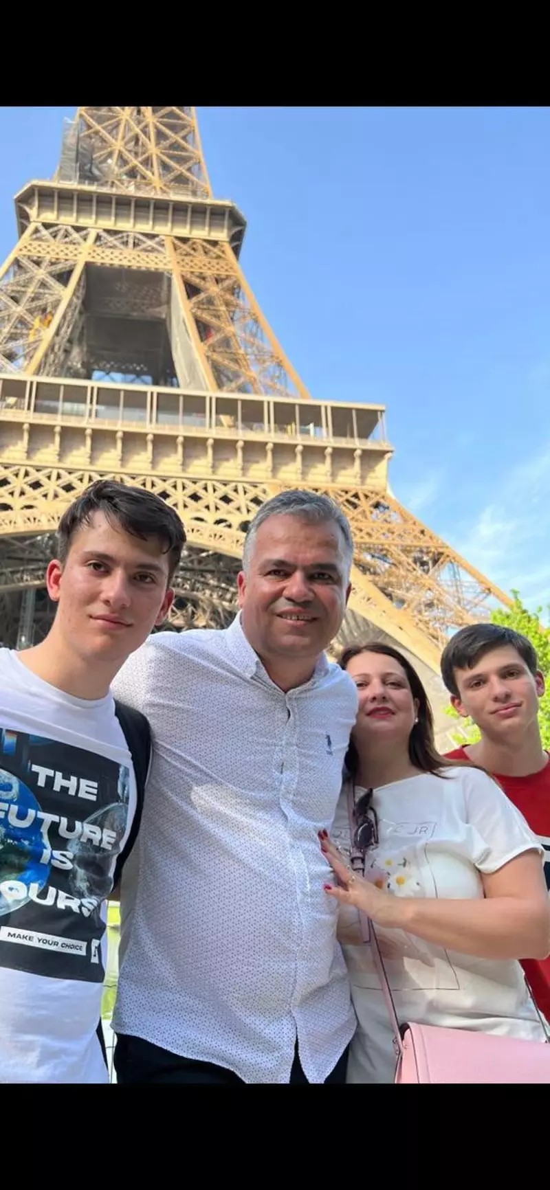 Anca Veștea și familia sa