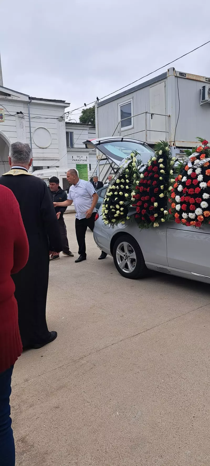 Imagini înmormântare Mircea Cîmpeanu, soțul Mariei Ciobanu (1)