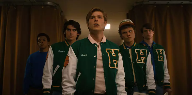 Imagini-noi-din-„Stranger-Things.-Netflix-a-lansat-trailerul-sezonului-4-2