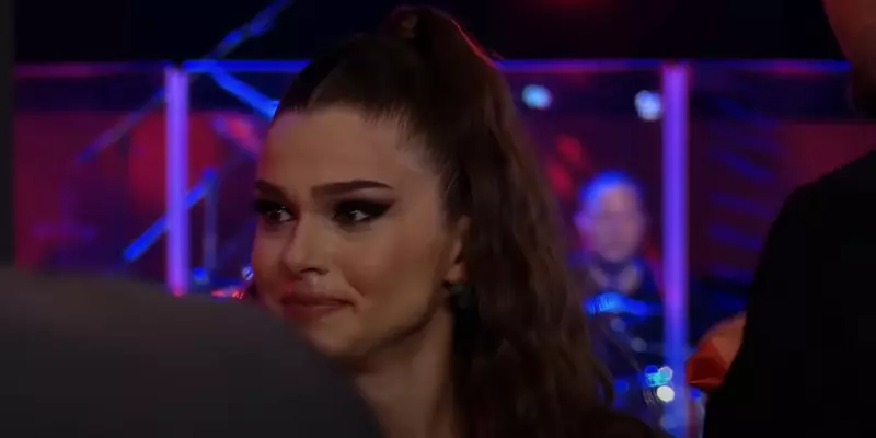 Theo Rose, după ce fanii au criticat-o pe Irina Rimes că a făcut-o să plângă la Vocea României 2023.