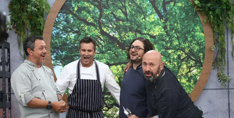 nicolai-tand-la-amuleta-1