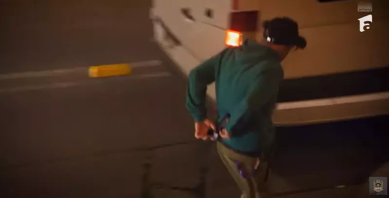 Cleopatra Stratan și Edward Sanda, atacați la America Express. Reporterul a fost amenințat cu arma. „Rămăsese cu pistolul la cap” (3)