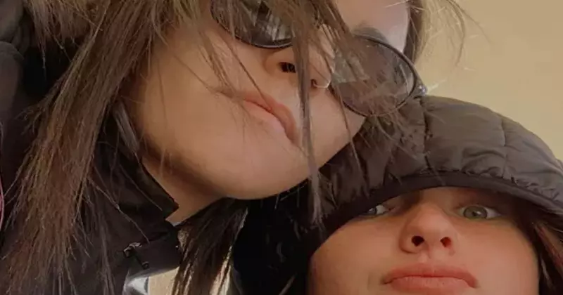 sportiva romanca gay