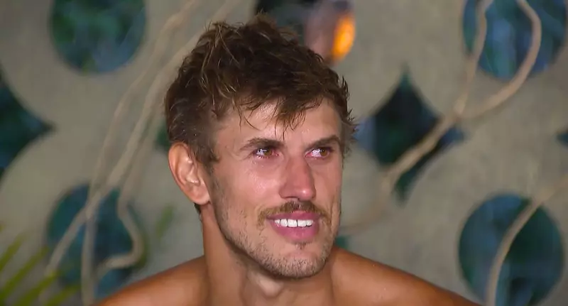 Alex Delea, eliminat de la Survivor All Stars  (13)