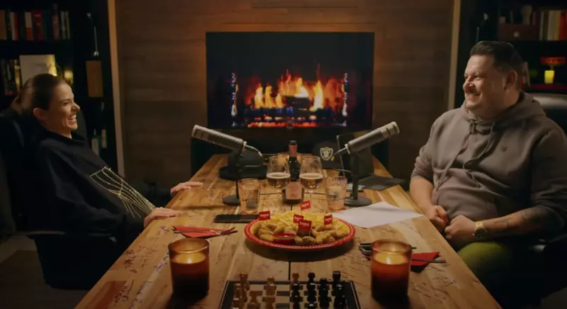 Bărbații faimoși de pe 'lista' lui Theo Rose. 'Dintre actori... Știu că nu am șanse să ajung la el, dar îmi place!'