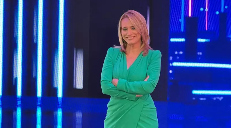 Andreea Esca a făcut spectacol la Untold 2022. Vedeta s-a urcat pe scenă pentru un moment memorabil