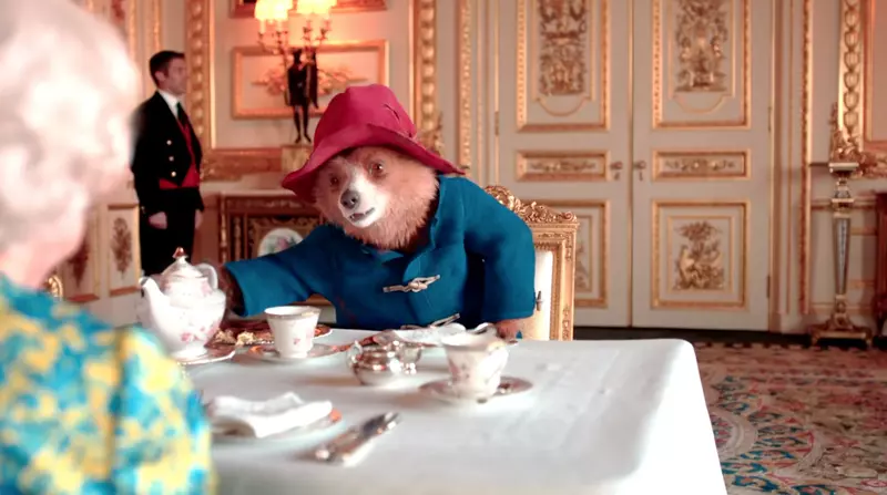 Queen reveals secret of her handbag to fictional bear Paddington in Platinum Jubilee  video sketch
