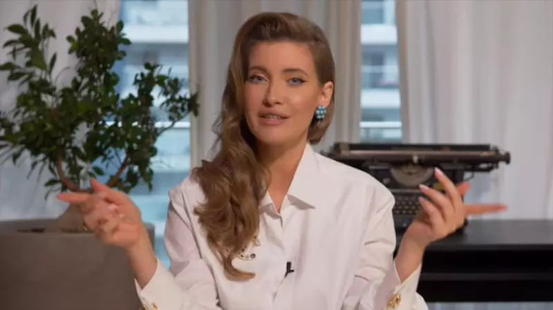 Iulia Albu și Oana Roman, schimb de replici tăioase. "Când comentezi cu iz de gaiță de pe prispa casei..."