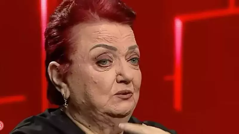 minerva a murit -