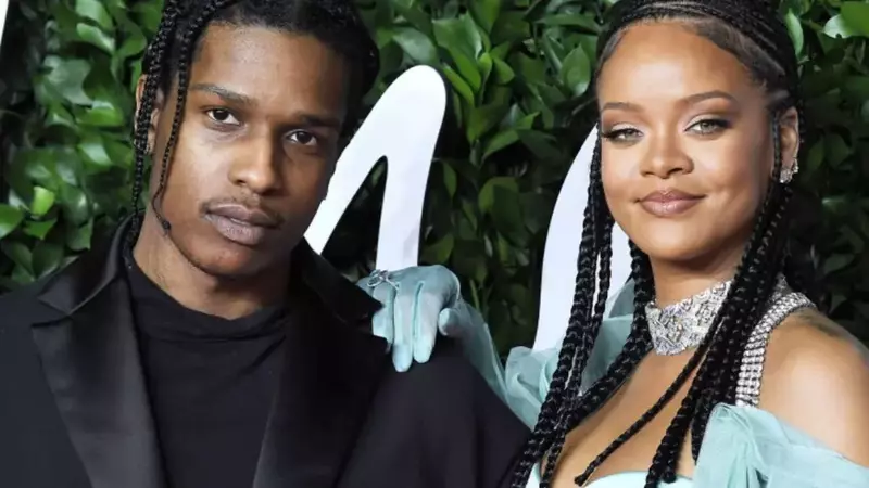 Cât costă ținuta pe care Rihanna a purtat-o când a anunțat că este însărcinată. Suma e colosală