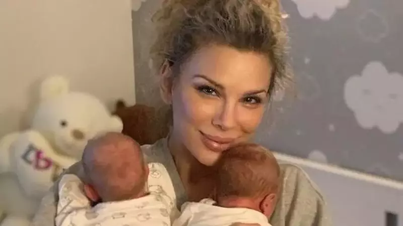 Cum s-au comportat gemenii cuplului Alina - Ilan Laufer, la creșă: "M-a sunat educatoarea și am zburat până acolo"