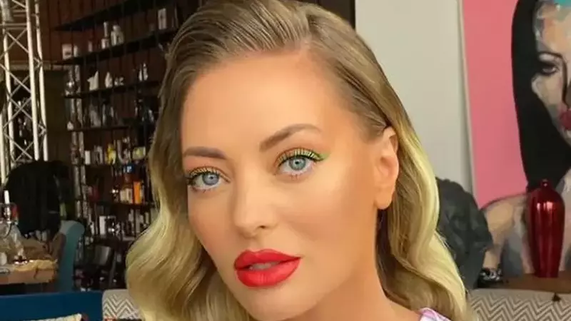 Delia, despre abuzurile sexuale trăite în perioada liceului: „Profesorii de muzică le pipăiau efectiv pe sâni”