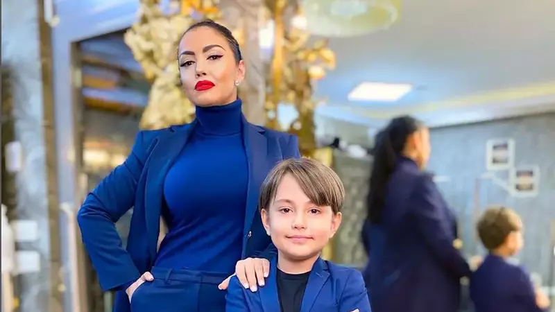 Fiul Andreei Mantea va juca în primul său serial, la Kanal D: „Am un rol haios”
