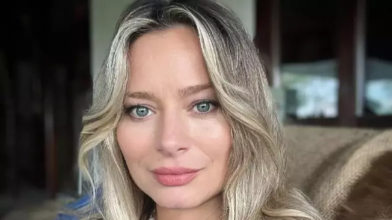 Laura Cosoi a ales Bulgaria ca destinație de vacanță, la o lună după ce a devenit mamă: "Acum câțiva ani n-aș fi venit aici!"