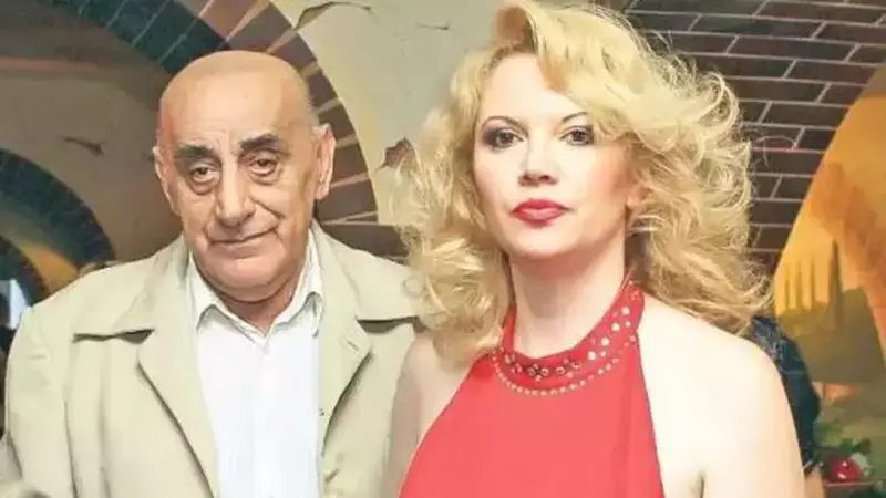 Oana Lis și-a amanetat verigheta. "Să pot să-i cumpăr de urgență...". Ce s-a întâmplat cu Viorel Lis