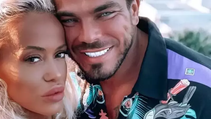 Anda Adam s-a măritat în secret azi: "Am zis DA". Primele fotografii de la cununia civilă