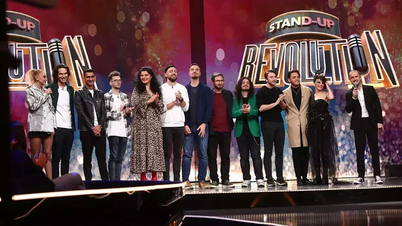 Cine sunt finaliștii Stand-up Revolution, sezonul 2. Câștigătorul premiului de 20.000 de euro va fi decis de public