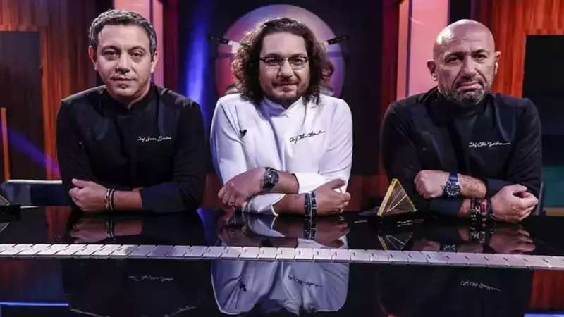 Cine sunt finaliștii Chefi la cuțite, sezonul 10. Luptă pentru premiul de 30.000 de euro