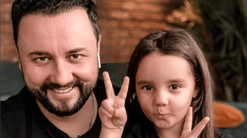 Cătălin Măruță este în cârje, după operație. Ce gest a făcut Eva pentru el: "Am început plimbarea cu asistenta-mea"