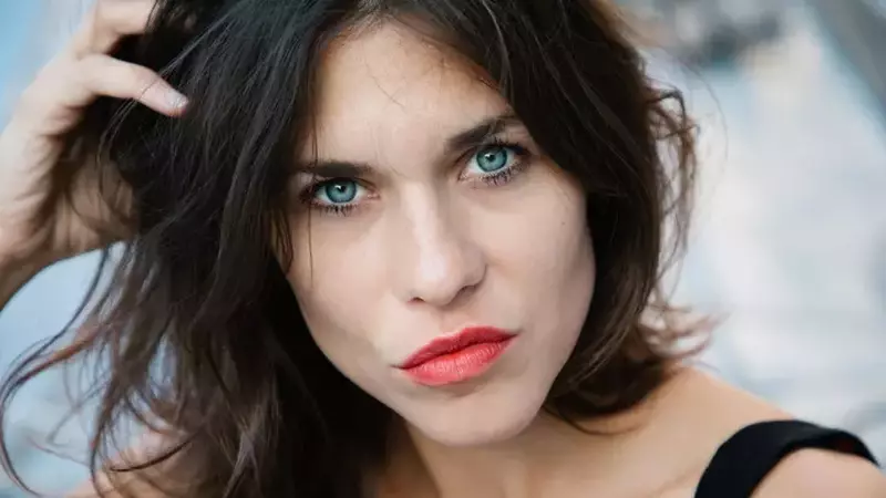 Ana Ularu s-a căsătorit și a născut în secret o fetiță: "Nu ne-am întâlnit pe niciun platou de filmare, ci într-un muzeu". Soțul ei este tot actor