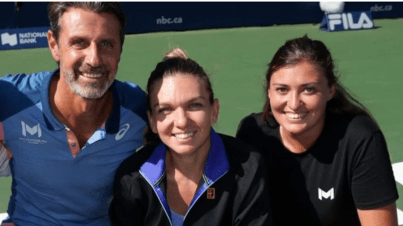Candice Gohier, din staff-ul lui Mouratoglou, este fizioterapeuta care i-a dat Simonei Halep suplimentul contaminat cu Roxadustat: "Ea și domnul..." Ce s-a mai aflat