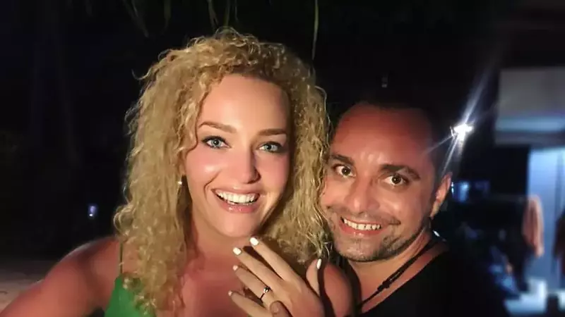 Cum se înțelege Alexia Țalavutis cu soțul ei, după 11 ani de relație: ”Dezbateri intense acasă...” De ce nu au plecat în nicio vacanță anul trecut / EXCLUSIV