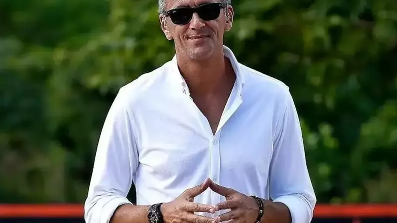 Cum arată și cu ce se ocupă Mădălina, soția lui Cosmin Cernat. Cei doi au împreună trei copii