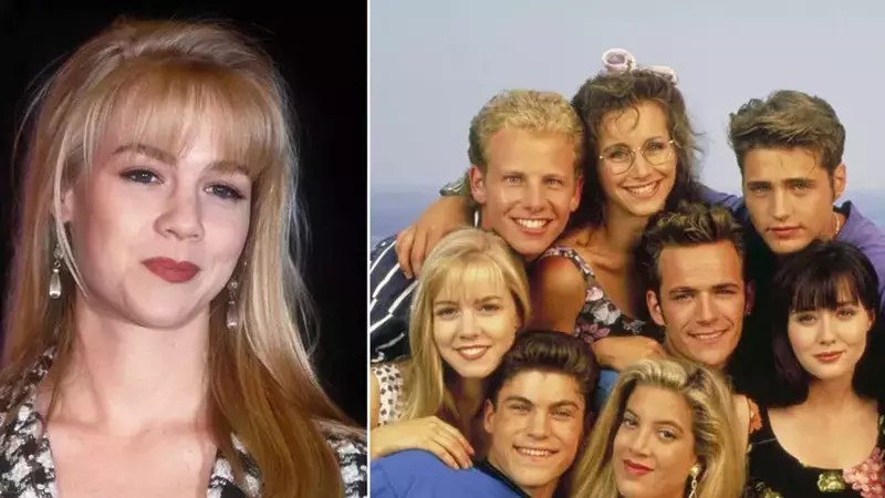 O mai ții minte pe Kelly din Beverly Hills, 90210? Actrița Jennie Garth are acum 52 de ani și trei fiice superbe