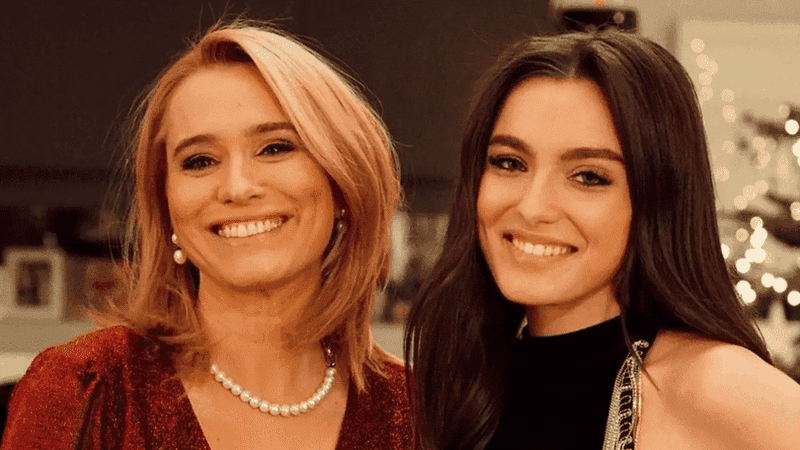 Andreea Esca, în lacrimi la un eveniment organizat de Mihaela Geoană: ”Două învingătoare în lupta cu acest cancer...”. Fiica ei, Alexia Eram, i-a fost alături / EXCLUSIV