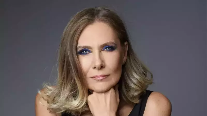 Cum a sărbătorit Romanița Iovan împlinirea a 33 de ani de carieră. Fiul ei, Albert, i-a transmis un mesaj emoționant: ”O felicit pe mama pentru că i-a ieșit foarte bine evenimentul...” / EXCLUSIV