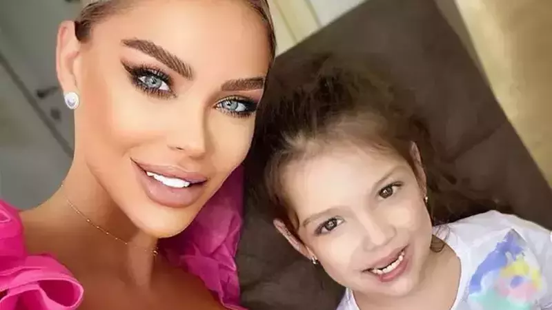 Ce a fost întrebată Bianca Drăgușanu de fiica ei, după ce fetița a citit, pe internet, că mama ei n-ar fi fost însărcinată, de fapt: "Mami, dar tu chiar m-ai avut în burtică?"