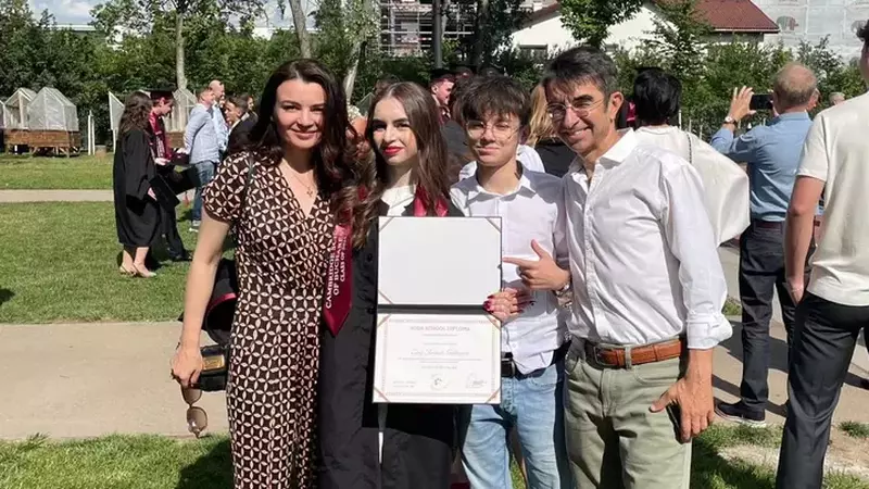 Cum e Mihai Găinușă ca soț și ca tată. Fiica lui pleacă la studii în străinătate: „Cred că i-am crescut suficient de inteligenți încât să realizeze ce le face rău și ce nu"