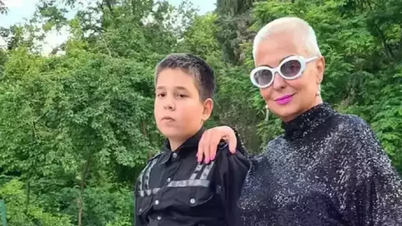 Fiul Monicăi Anghel a fost operat. Medicii i-au scos tijele de la picior, la un an de la accident: ”Trebuie să stea liniștit măcar două săptămâni și abia...” Cum se simte adolescentul / EXCLUSIV