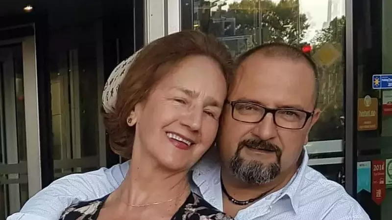Ce relație are Sofia Vicoveanca cu fiul ei în vârstă de 53 de ani, Bogdan Vlad: ”El vrea să nu fac eforturi mari, să nu forțez. Poate și pentru că mi l-am dorit atât de mult îmi spune...”. Cum o sfătuiește și ce spune despre cariera ei la 82 de ani / EXCLUSIV