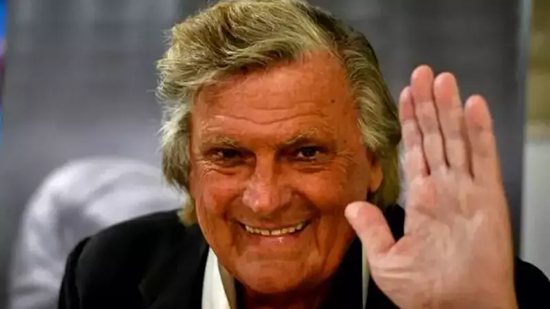Florin Piersic se recuperează în Ungaria, după problemele de sănătate avute. Mesajul emoționant al actorului: „Trebuia să fiu undeva într-o stea și să vă fac cu mâna…”