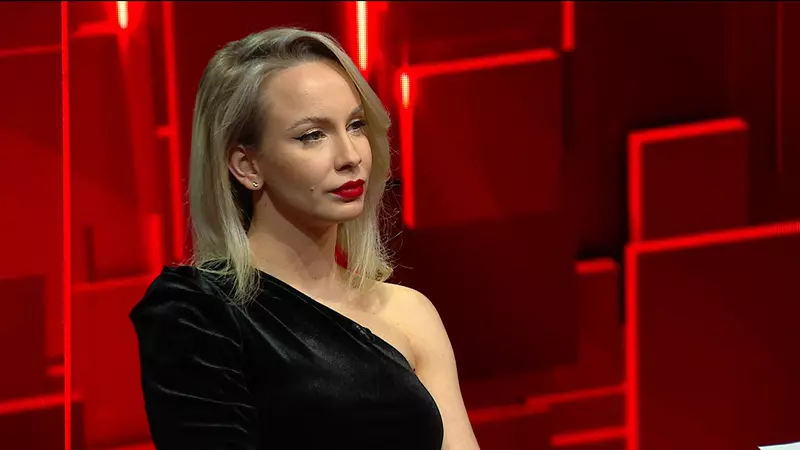 Sandra-Izbasa-la-40-de-intrebari-cu-Denise-Rifai-1