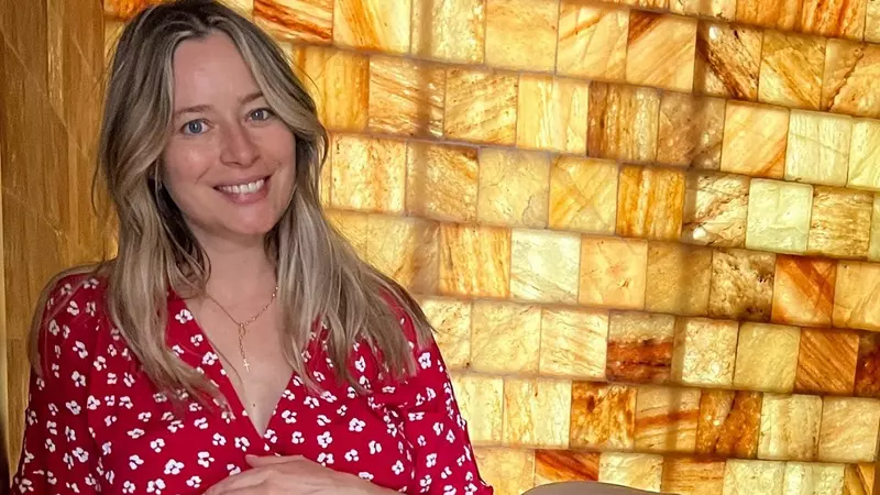 Laura Cosoi: "Am devenit femeie abia când mi-am cunoscut soțul"
