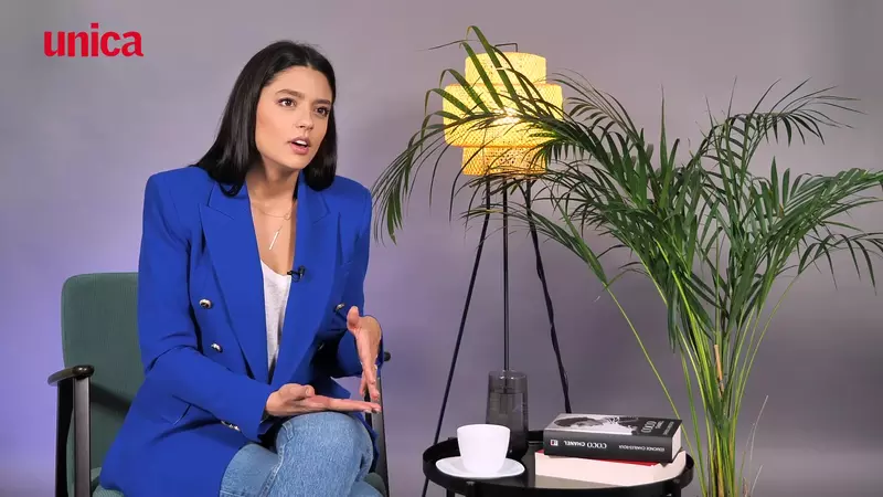 Oana Moșneagu la Fresh by Unica