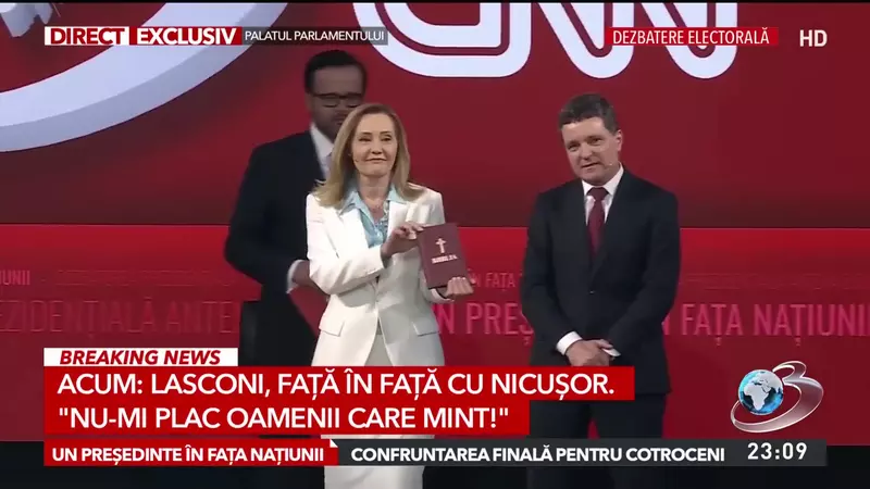 Elena Lasconi l-a pus pe Nicușor Dan să jure pe Biblie că nu a mințit în ceea ce o privește (8)