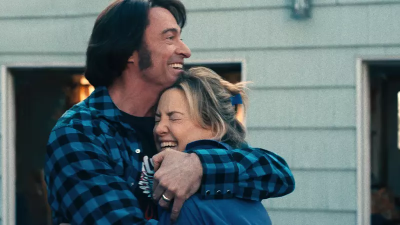 song-sung-blue-hugh-jackman-kate-hudson-skyshowtime (2)