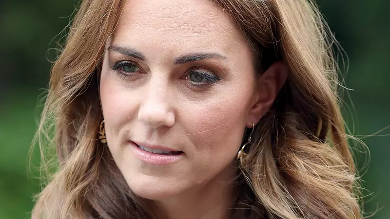 Ce accesoriu neobișnuit a purtat Kate Middleton la botezul lui Archie