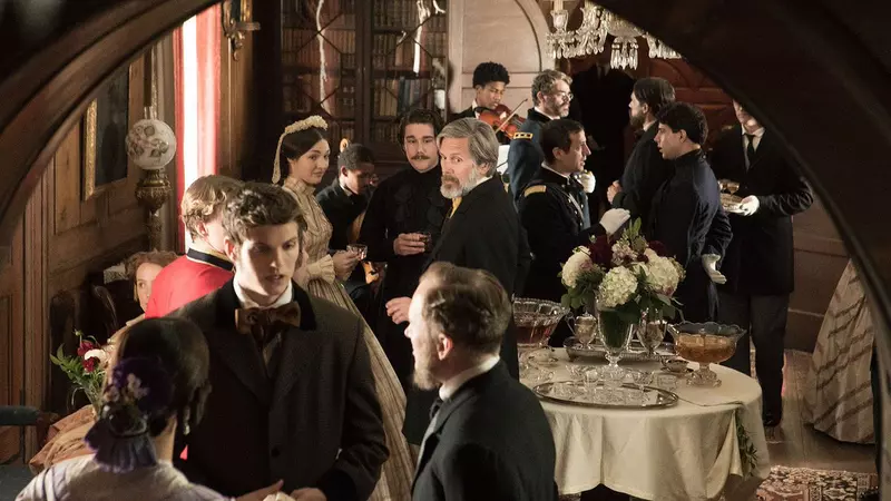 MERCY STREET2