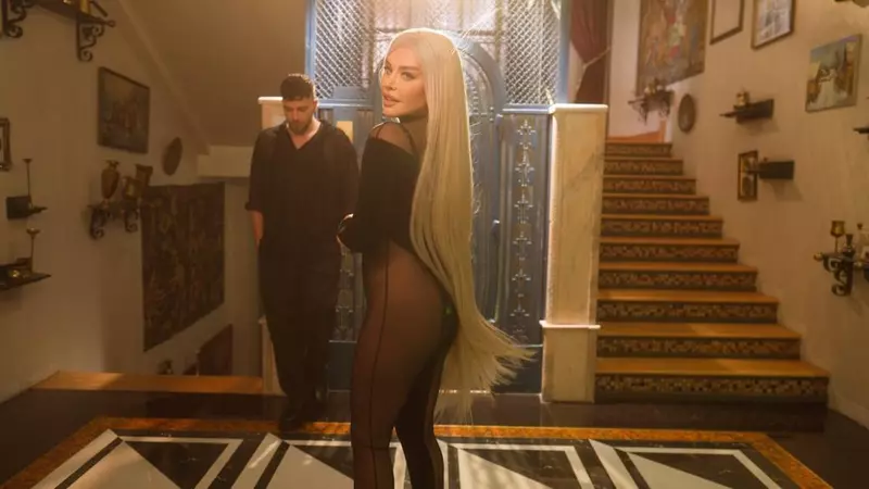 loredana-si-shift-au-lansat-piesa-mister-amor-2