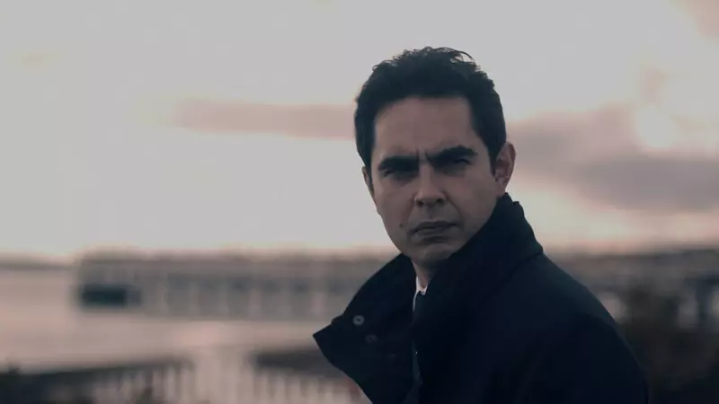 povestea-slujitoarei-sezonul6-max (3)