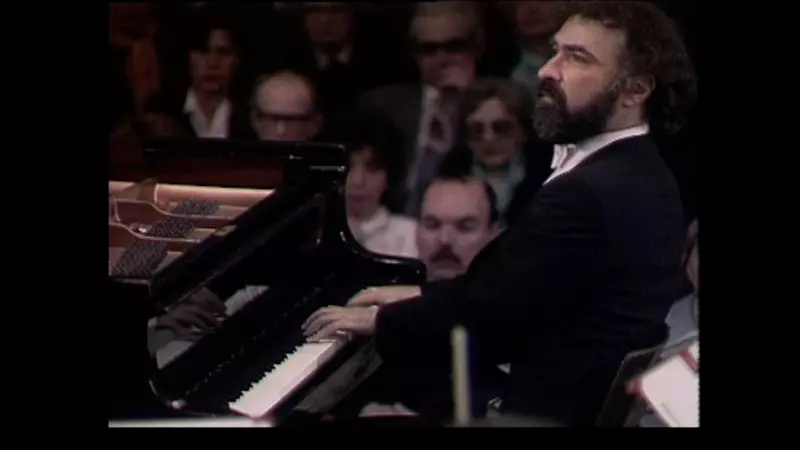 Revelion RADU LUPU 2