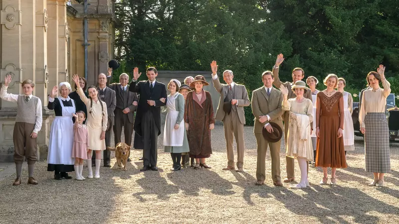 SkyShowtime_Downton Abbey_Final glorios 4